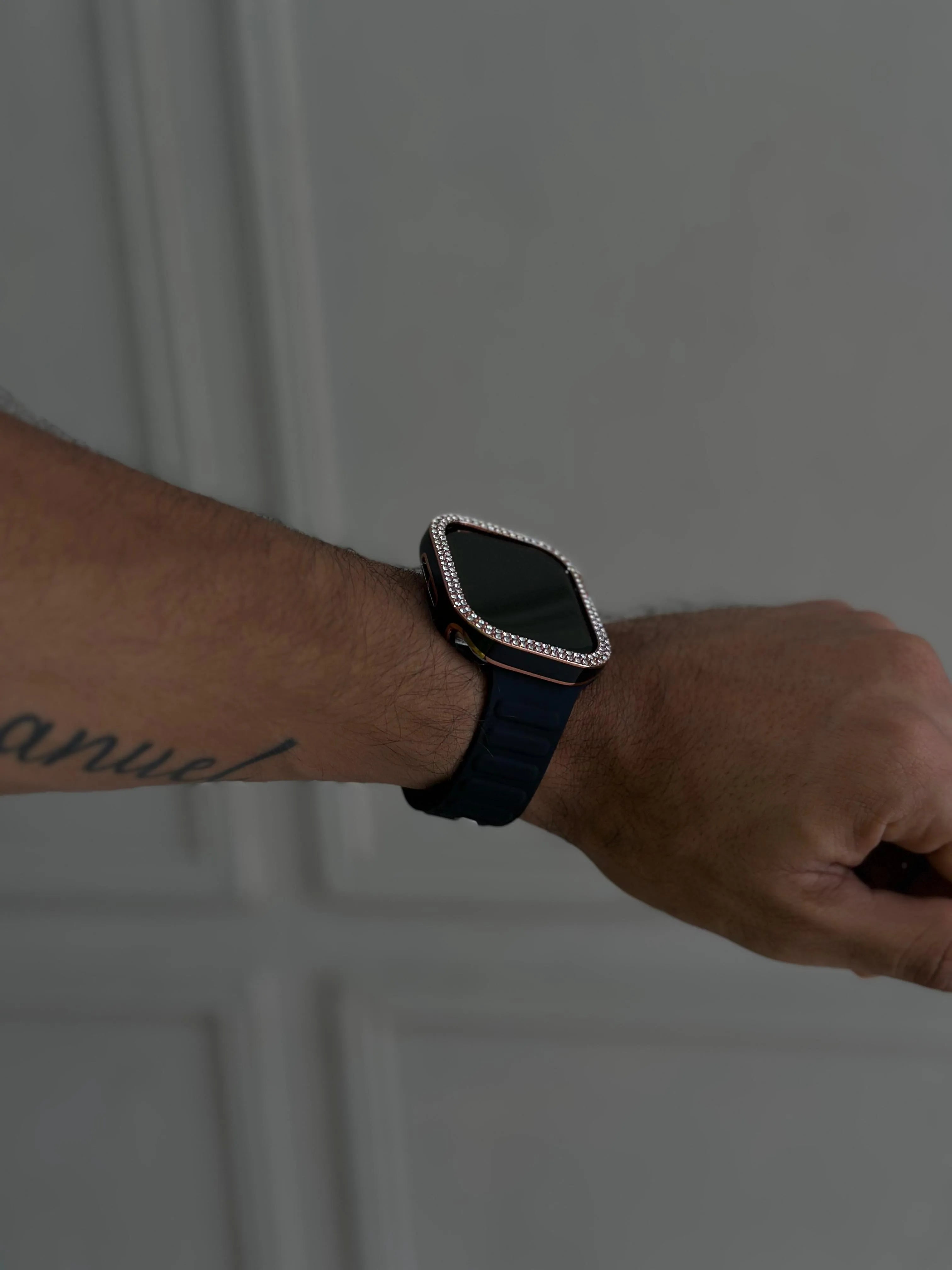 Case Diamantes Borde Color